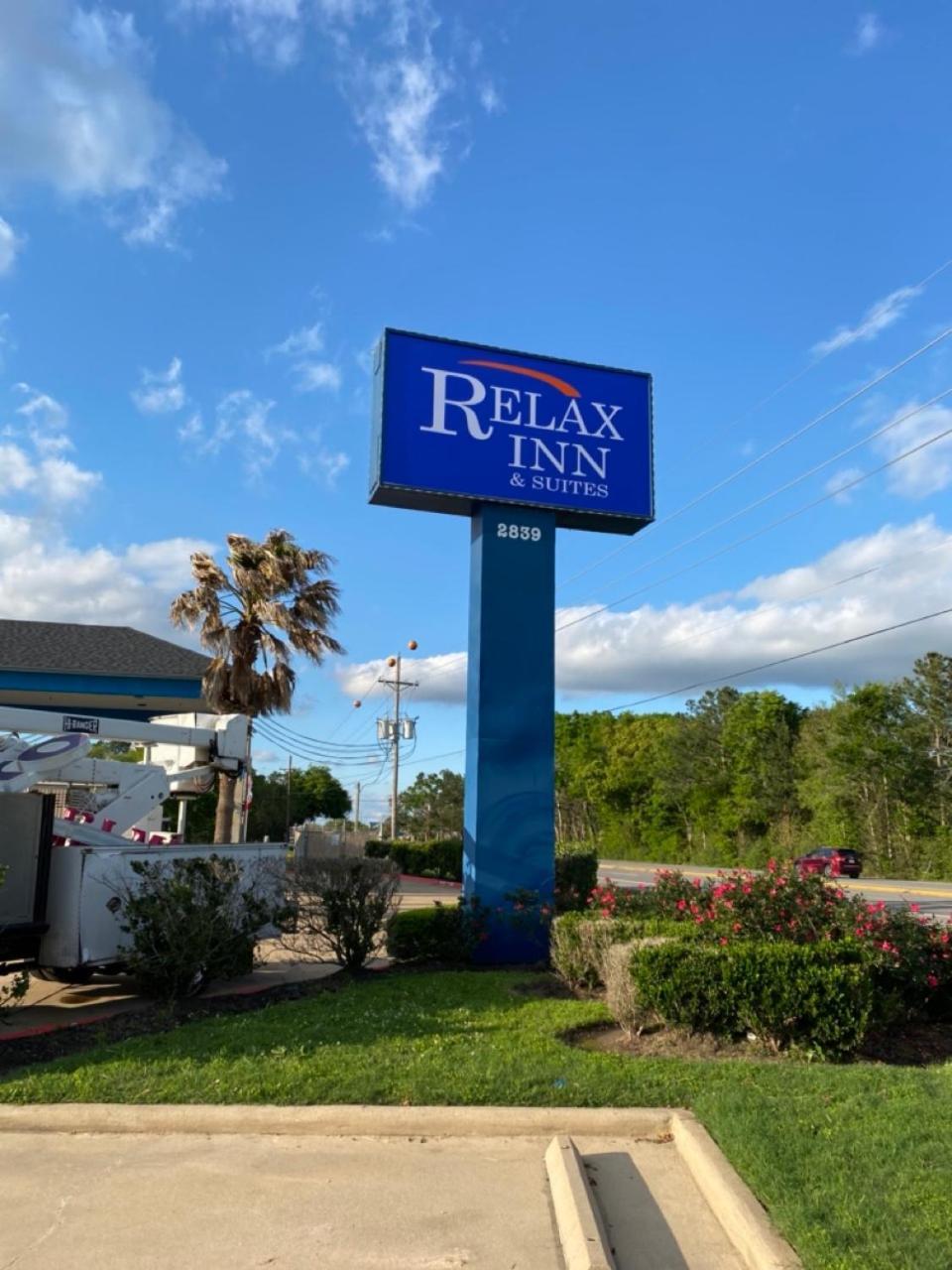 Relax Inn & Suites Angleton Exterior foto